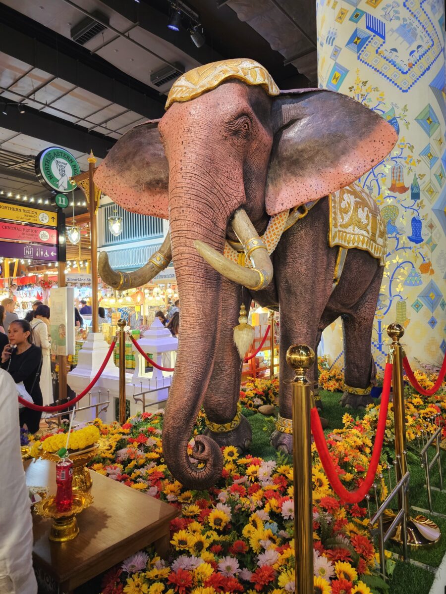 Tai Takes Thailand:  Day 1